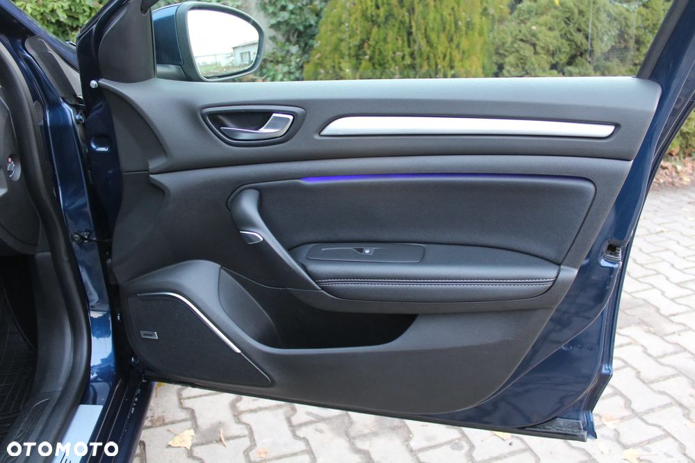 Renault Megane 1.2 16V TCe Energy Bose - 24