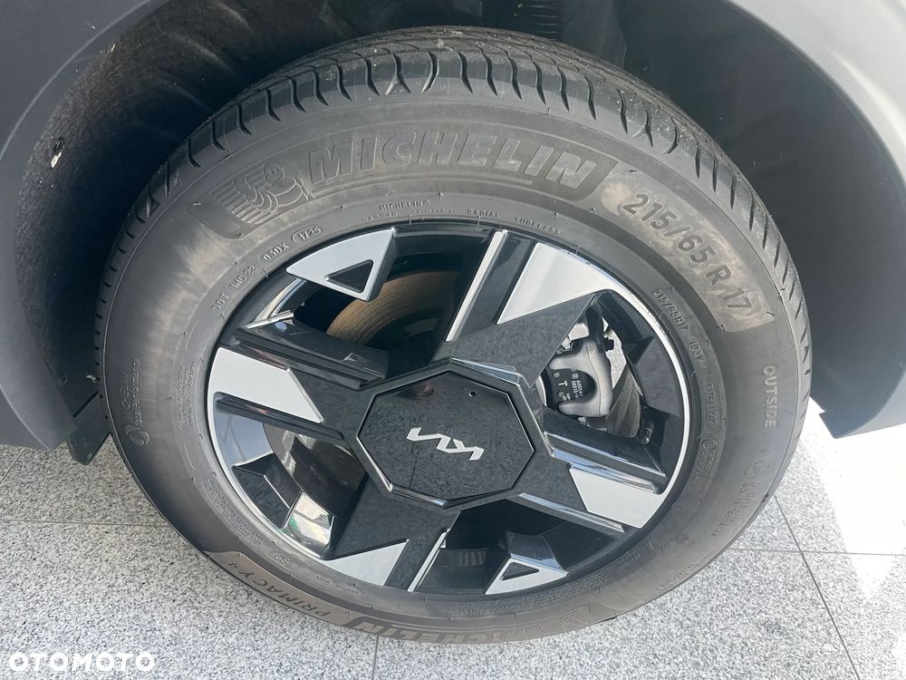 Kia Sportage - 16
