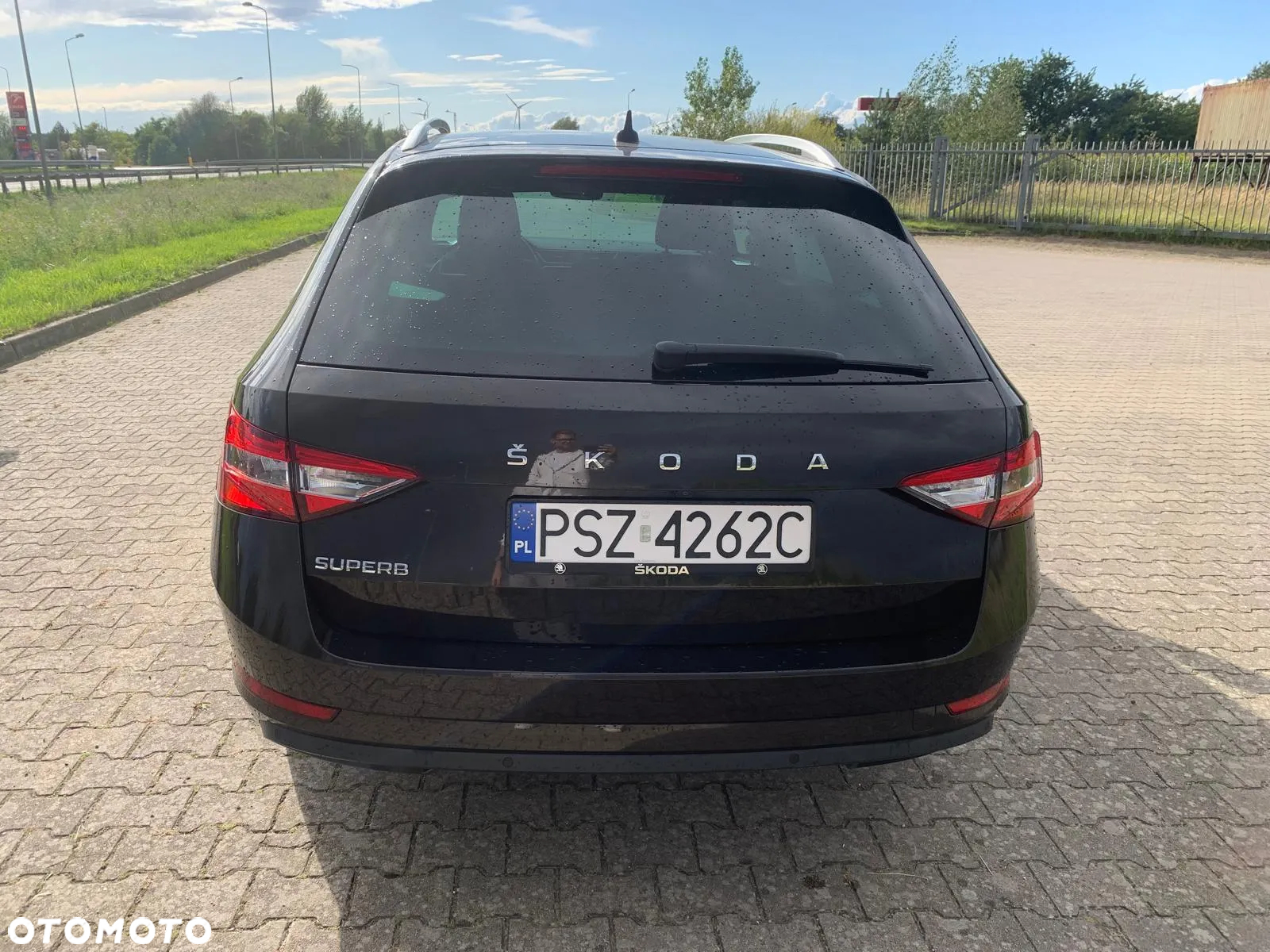 Skoda Superb Combi 2.0 TDI DSG Ambition - 6