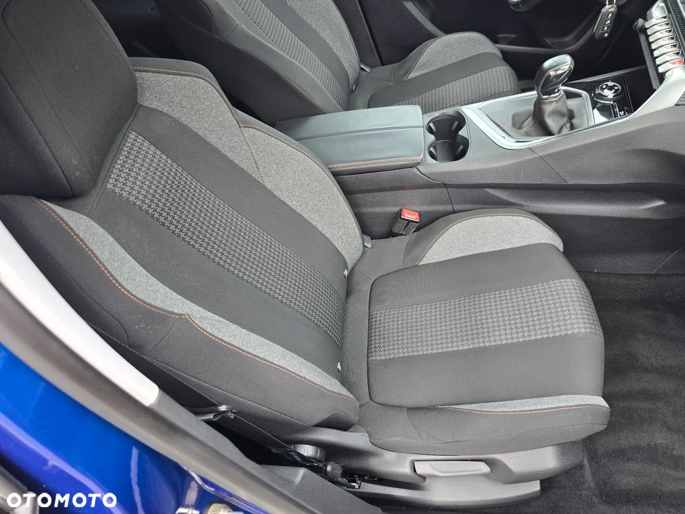 Peugeot 3008 BlueHDi 120 Stop & Start Allure - 27