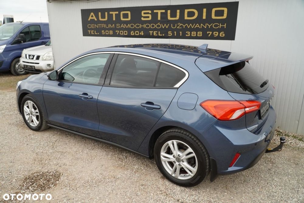 Ford Focus - 36