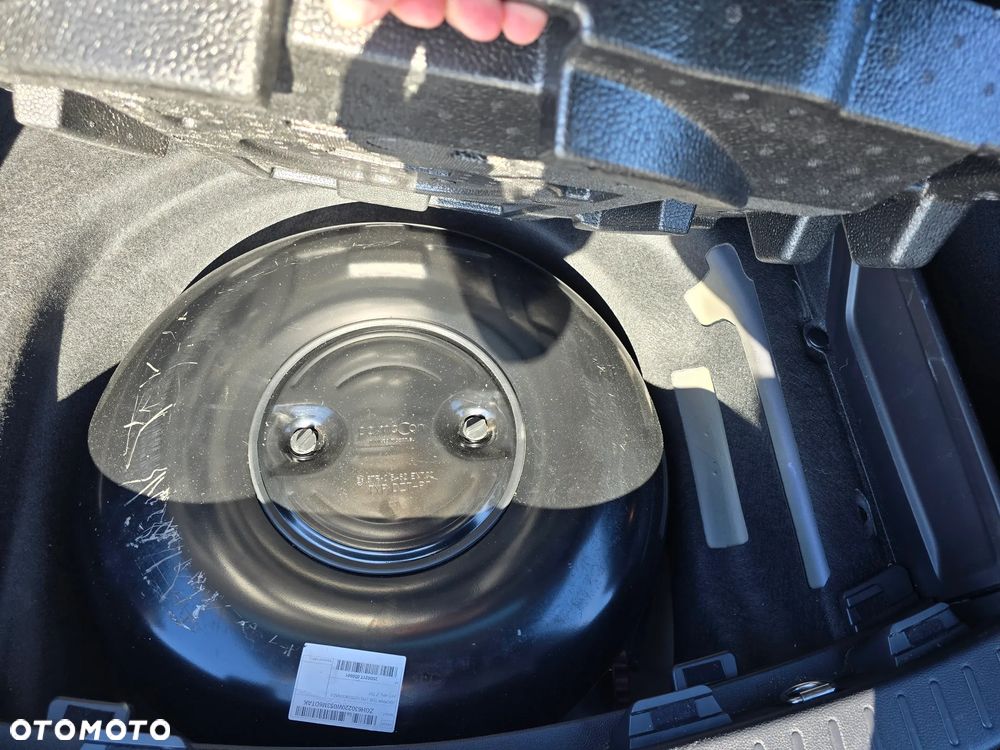 Toyota Corolla 1.8 Hybrid Comfort - 40