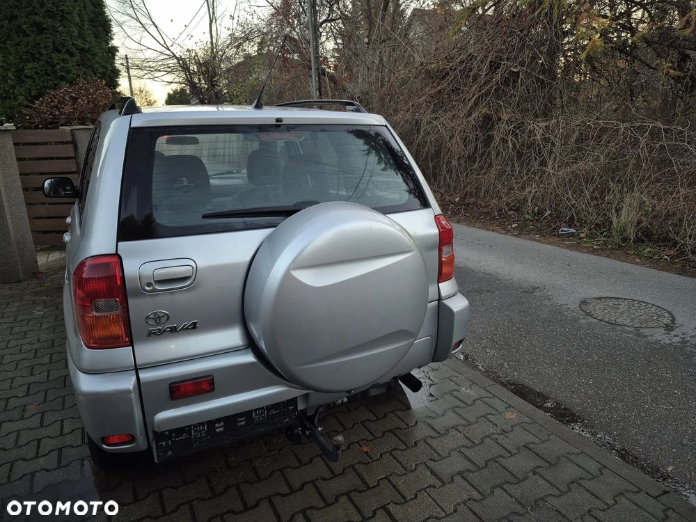 Toyota RAV4 1.8 VVT-i Luna 2WD - 5