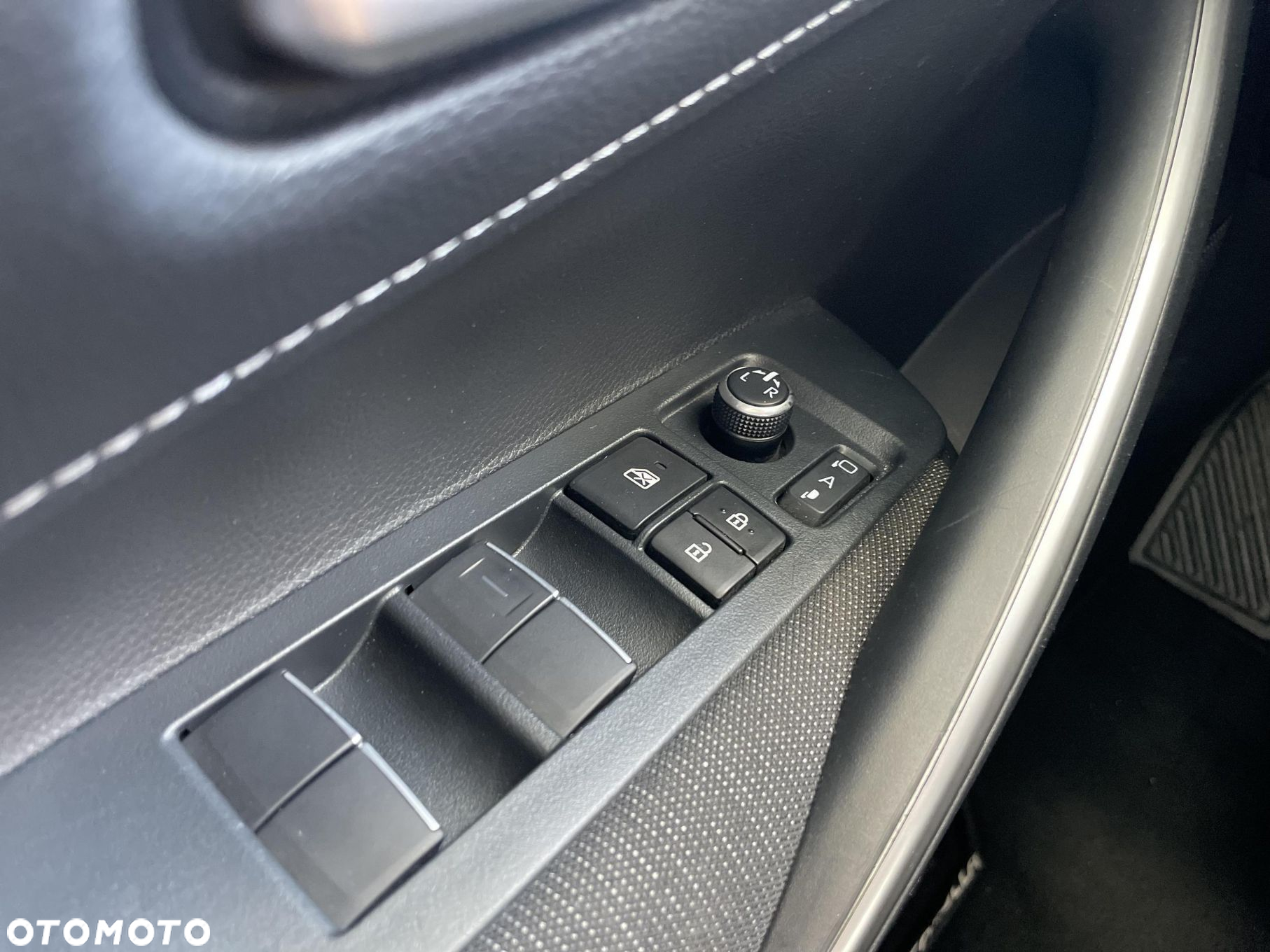 Toyota Corolla - 20