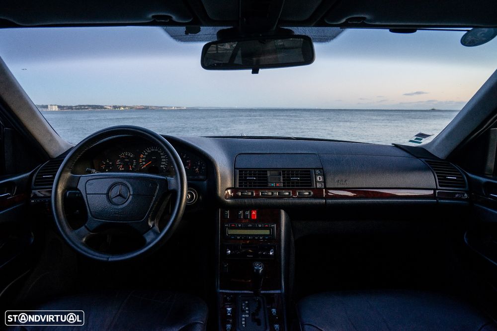 Mercedes-Benz S 300 TD - 42