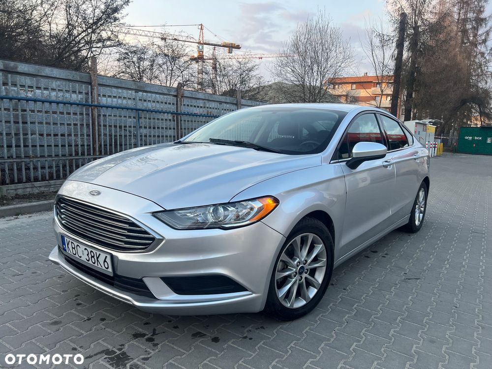 Ford Fusion - 1