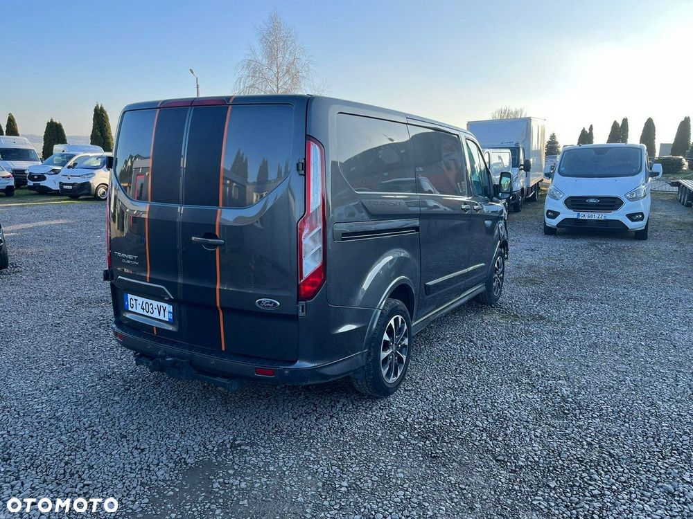 Ford Transit Custom - 5