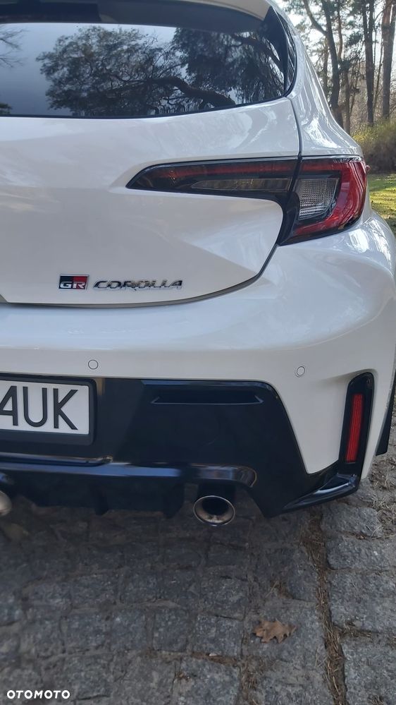 Toyota GR Corolla - 12