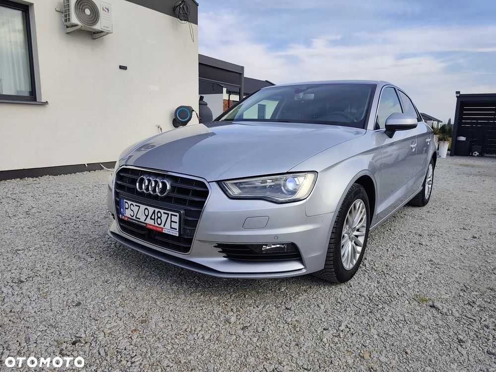 Audi A3 Limousine 1.4 TFSI S tronic Ambiente - 3