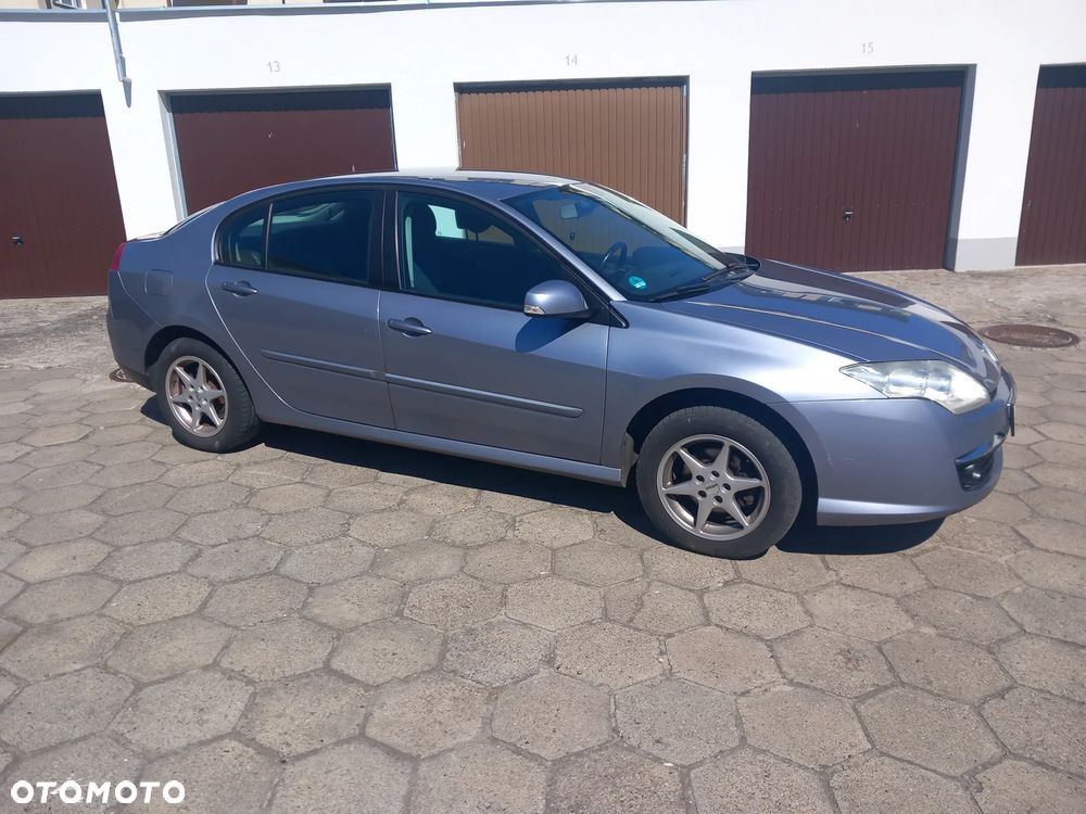 Renault Laguna 1.6 16V 110 Expression - 2