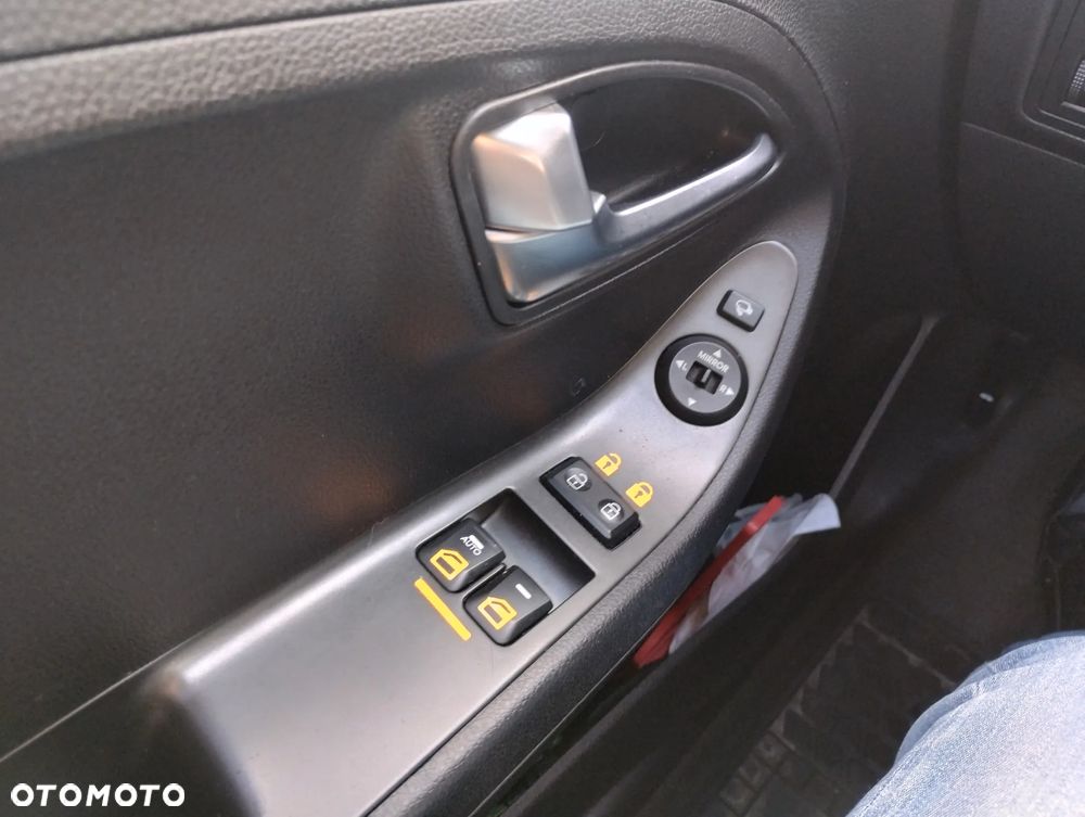 Kia Picanto 1.2 L - 16