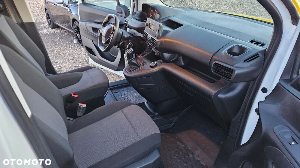 Peugeot Partner - 24