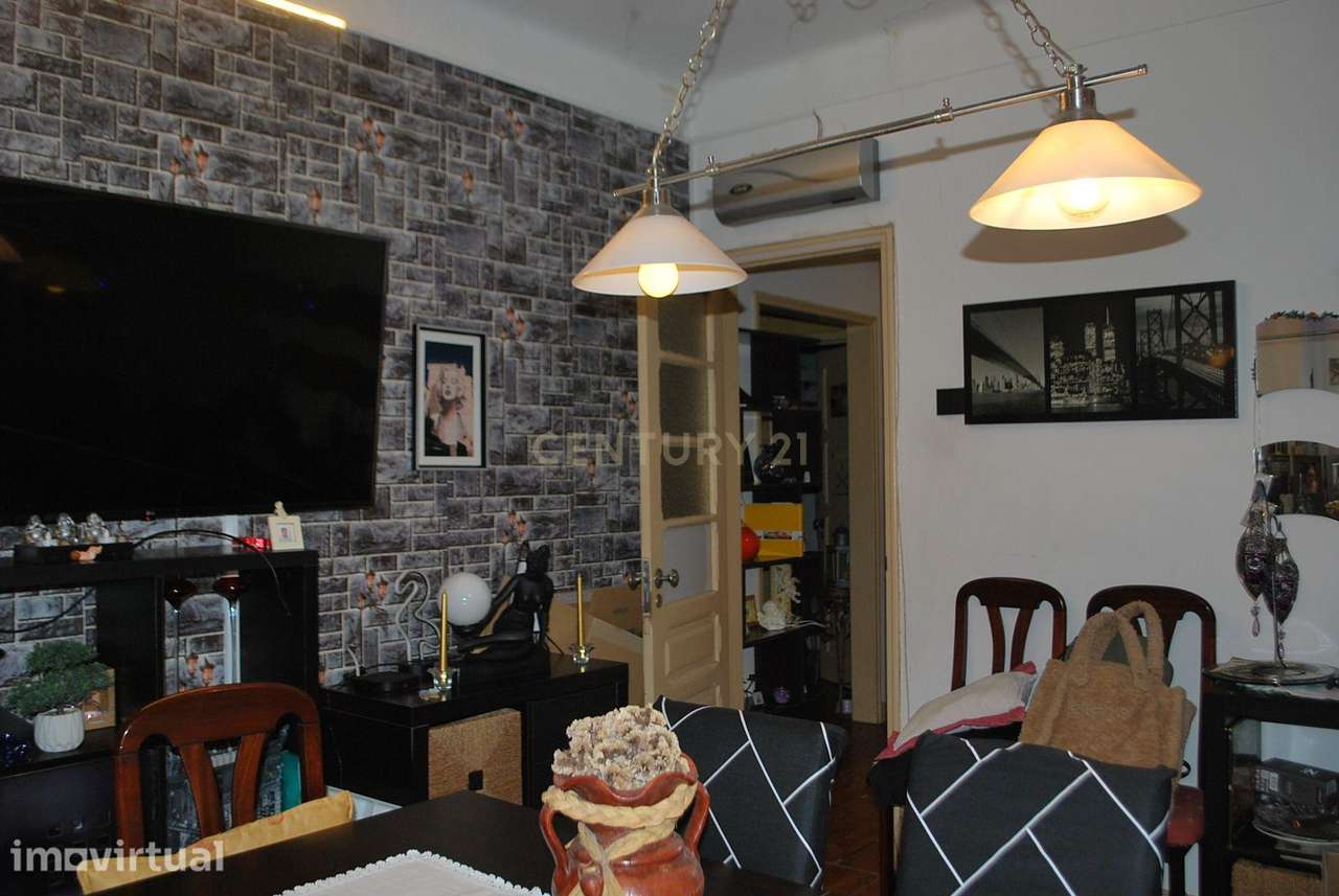Apartamento T4 em Almada 1 andar - Grande imagem: 2/28