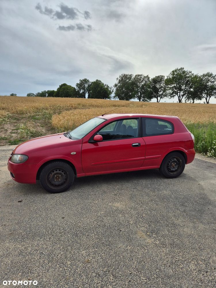 Nissan Almera 1.5 Visia - 3