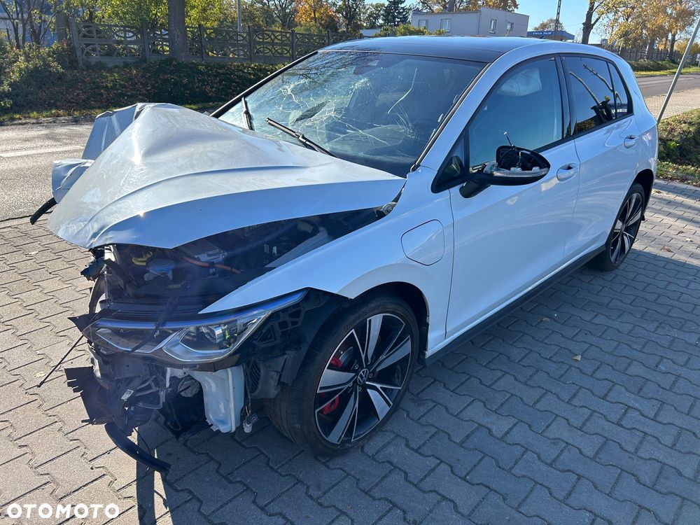 Volkswagen Golf VIII 1.4 TSI Plug-In Hybrid GTE DSG - 3