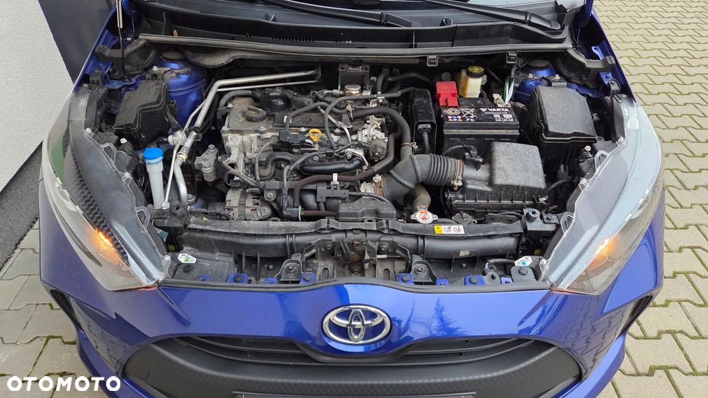 Toyota Yaris 1.5 Comfort - 25