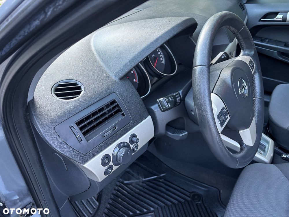 Opel Astra - 19