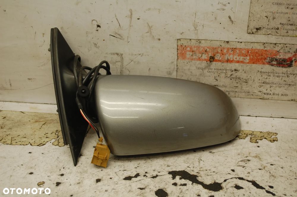 LUSTERKO PRAWY PRZÓD PRZEDNIE PRAWE 5 PIN LY7Q/ LY1X/ LY7R AUDI A4 B6 - 1