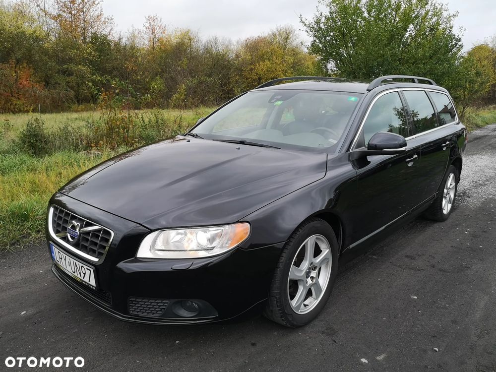 Volvo V70 T4 Momentum - 24