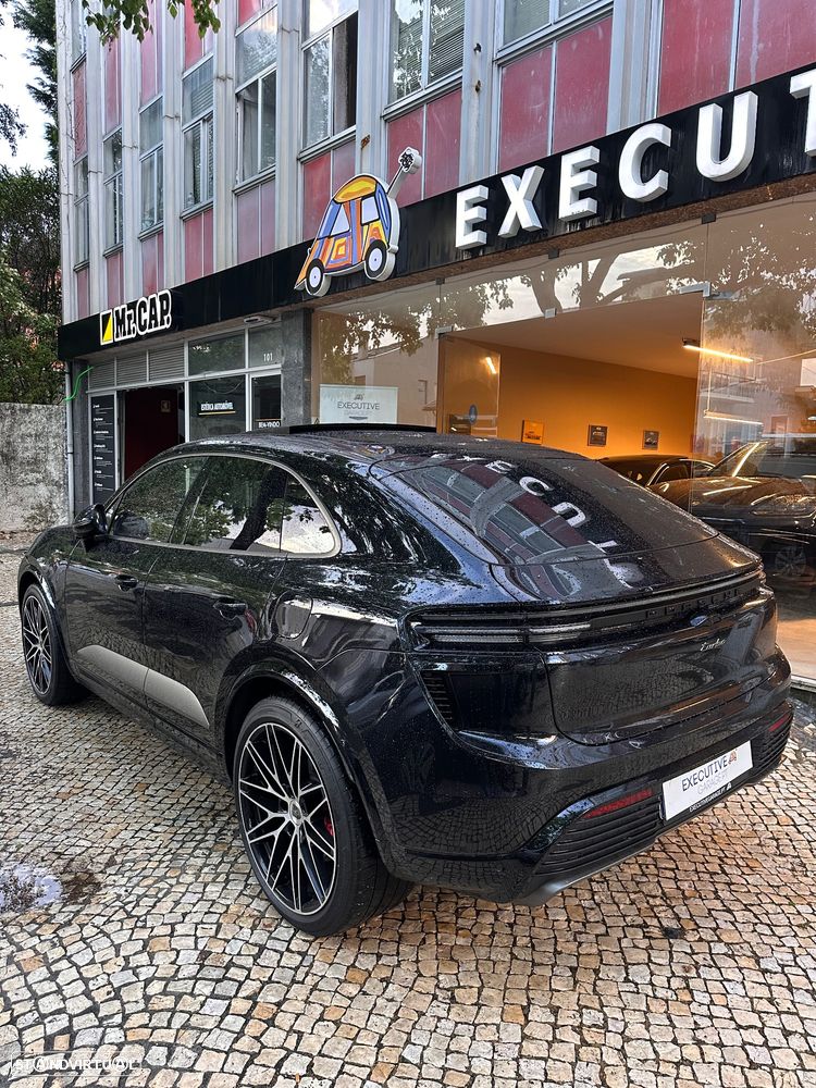 Porsche Macan Electric Turbo - 8
