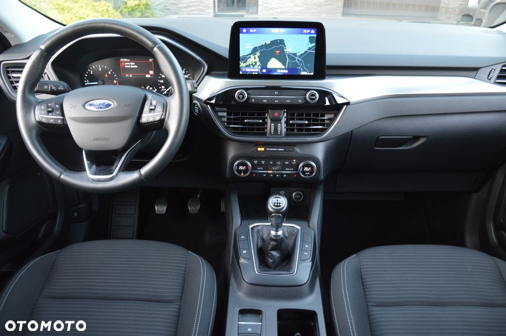 Ford Kuga 2.0 EcoBlue Hybrid TITANIUM - 19
