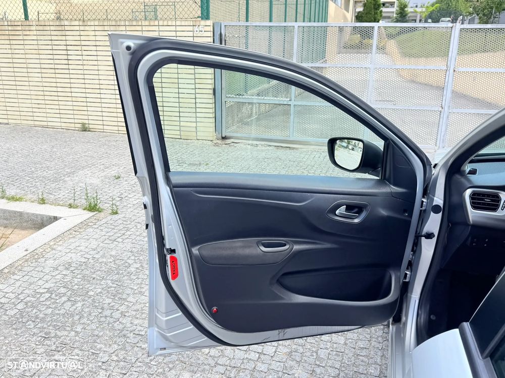 Citroën C-Elysée 1.6 HDi Exclusive - 18