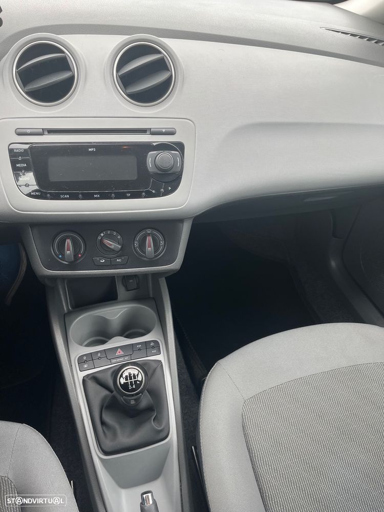 SEAT Ibiza 1.2 12V Reference - 17