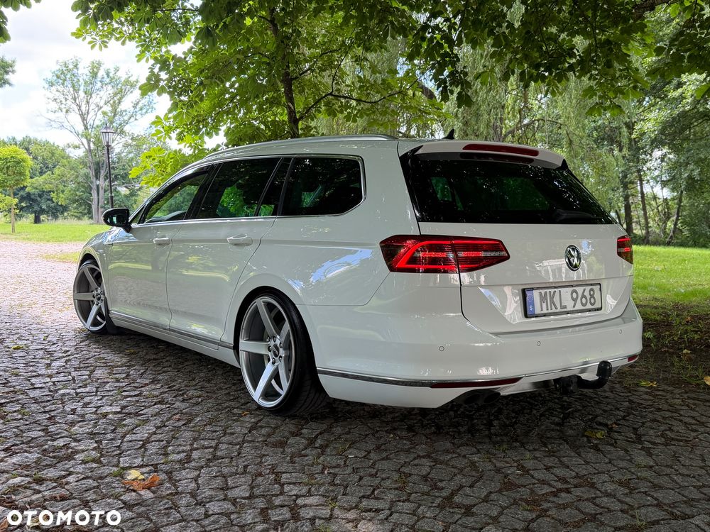 Volkswagen Passat 2.0 TDI SCR 4Mot DSG Highline - 8