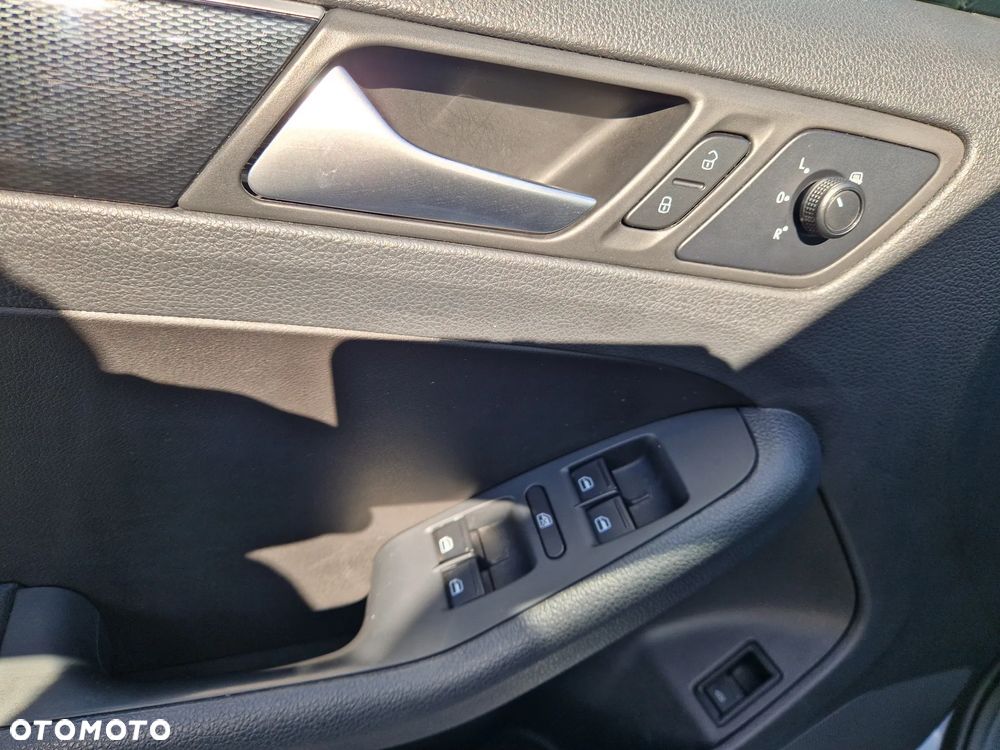 Volkswagen Jetta 1.4 TSI BMT Highline - 21