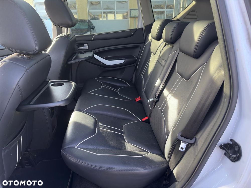 Ford Kuga 2.5 4x4 Individual - 8