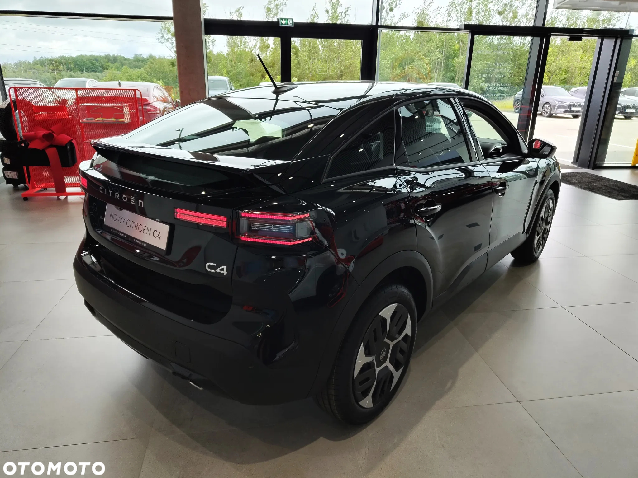 Citroën C4 1.2 mHEV Plus eDCT6 - 7