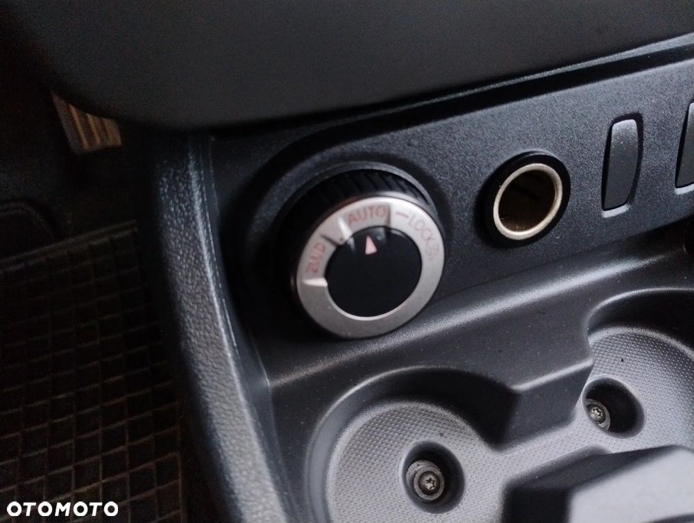 Dacia Duster 1.6 16V 4x4 Delsey - 17