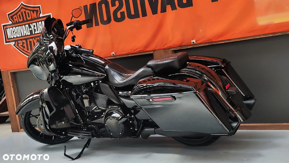 Harley-Davidson FLHXS Special - 7