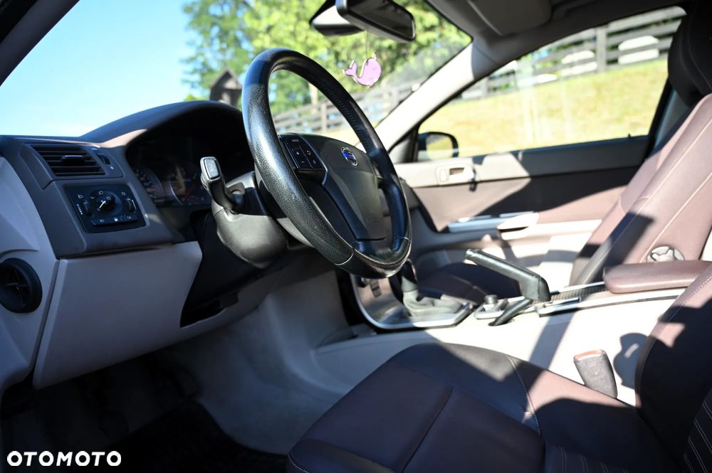 Volvo V50 1.6D DPF Momentum - 19