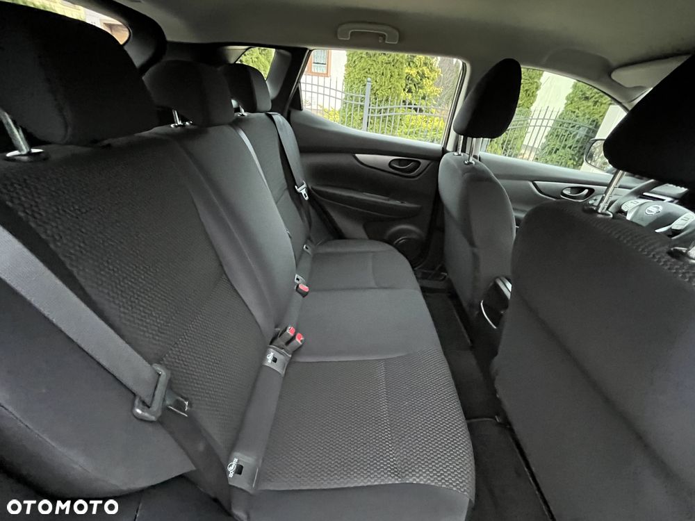 Nissan Qashqai 1.2 DIG-T Visia EU6 - 10