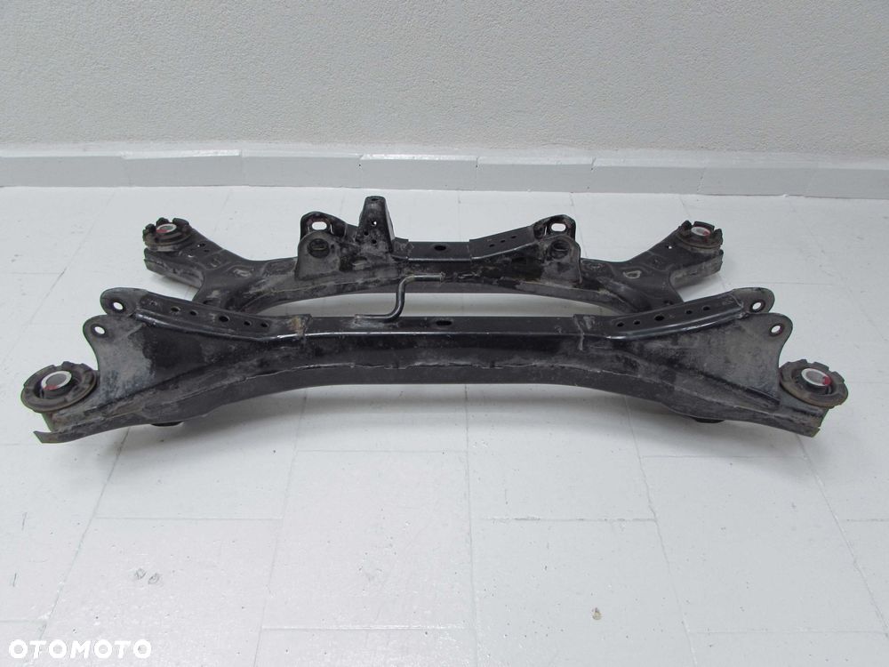 TOYOTA CAMRY VIII XV70 WOZEK BELKA ZAWIESZENIA TYL LAWA KOLYSKA 21R 19-22 - 2