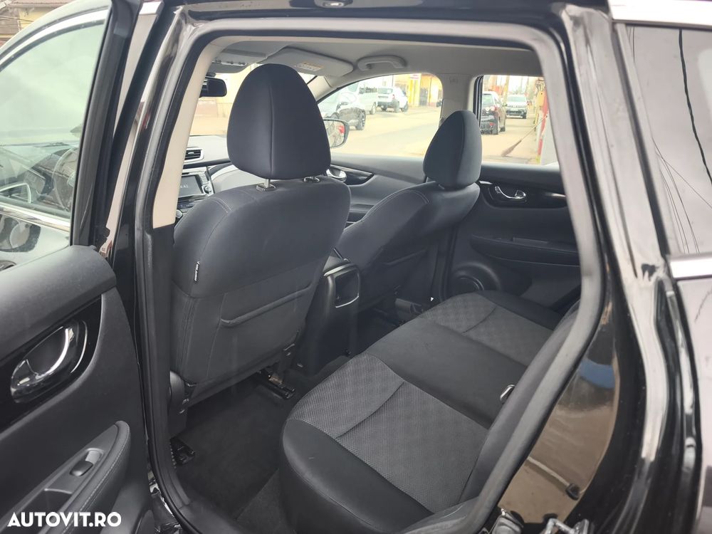 Nissan Qashqai 1.5 DCI TEKNA - 8
