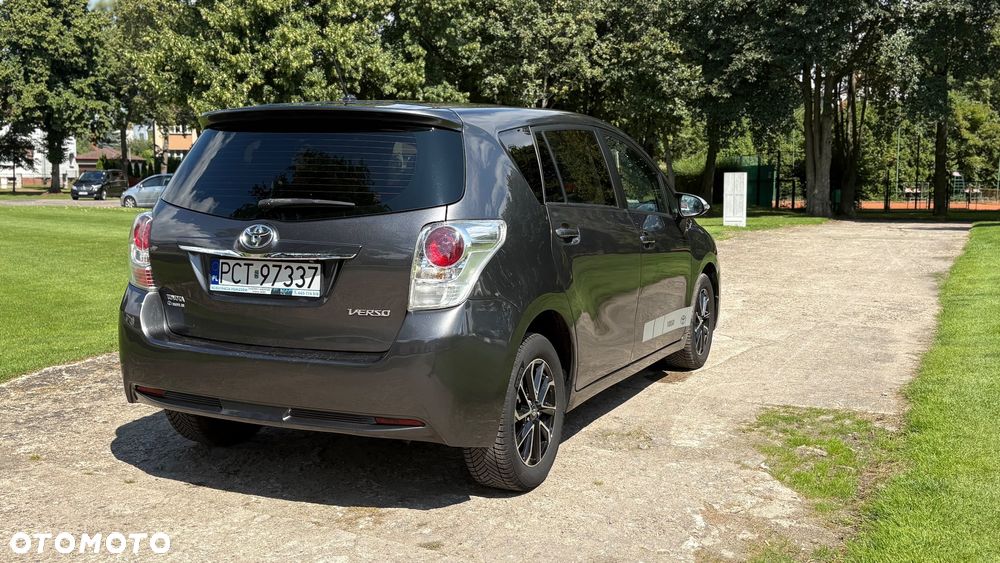 Toyota Verso 1.6 D-4D Active 7os - 19