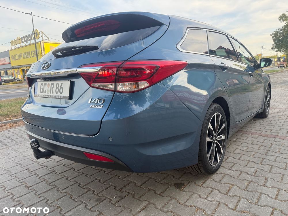 Hyundai i40 Kombi blue 1.7 CRDi DCT Premium - 14