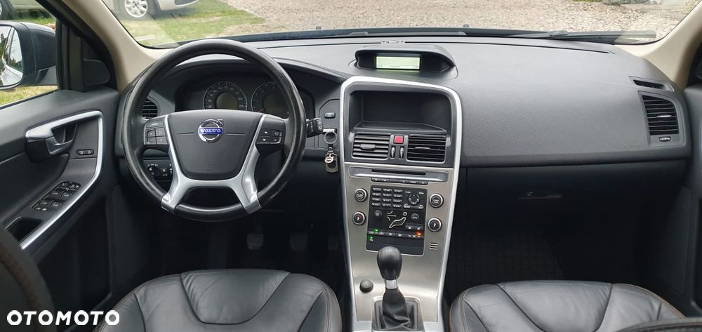 Volvo XC 60 2.4D - 13