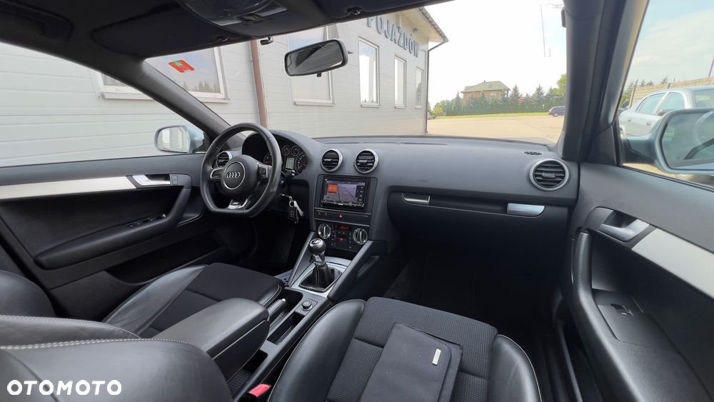 Audi A3 Sportback - 11