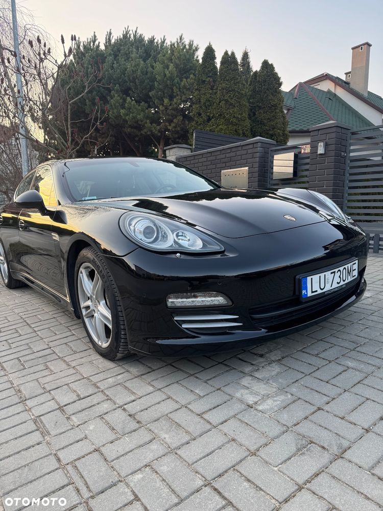 Porsche Panamera 4S PDK - 27