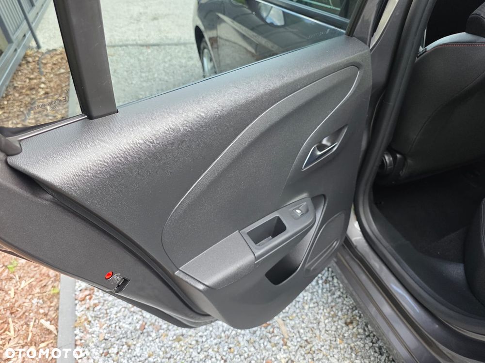 Opel Corsa 1.2 GS Line S&S - 28