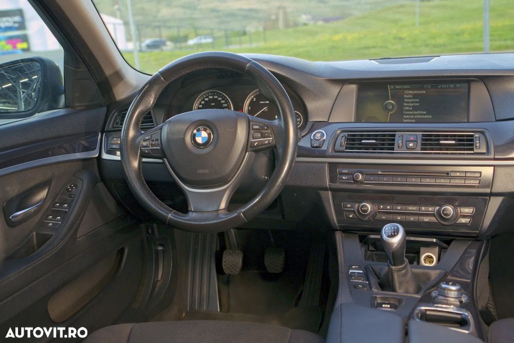 BMW Seria 5 - 12