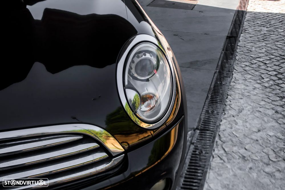 MINI Cabrio Cooper D - 8