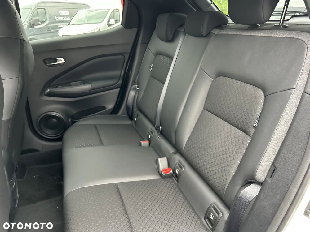 Nissan Juke 1.0 DIG-T N-Connecta DCT - 16