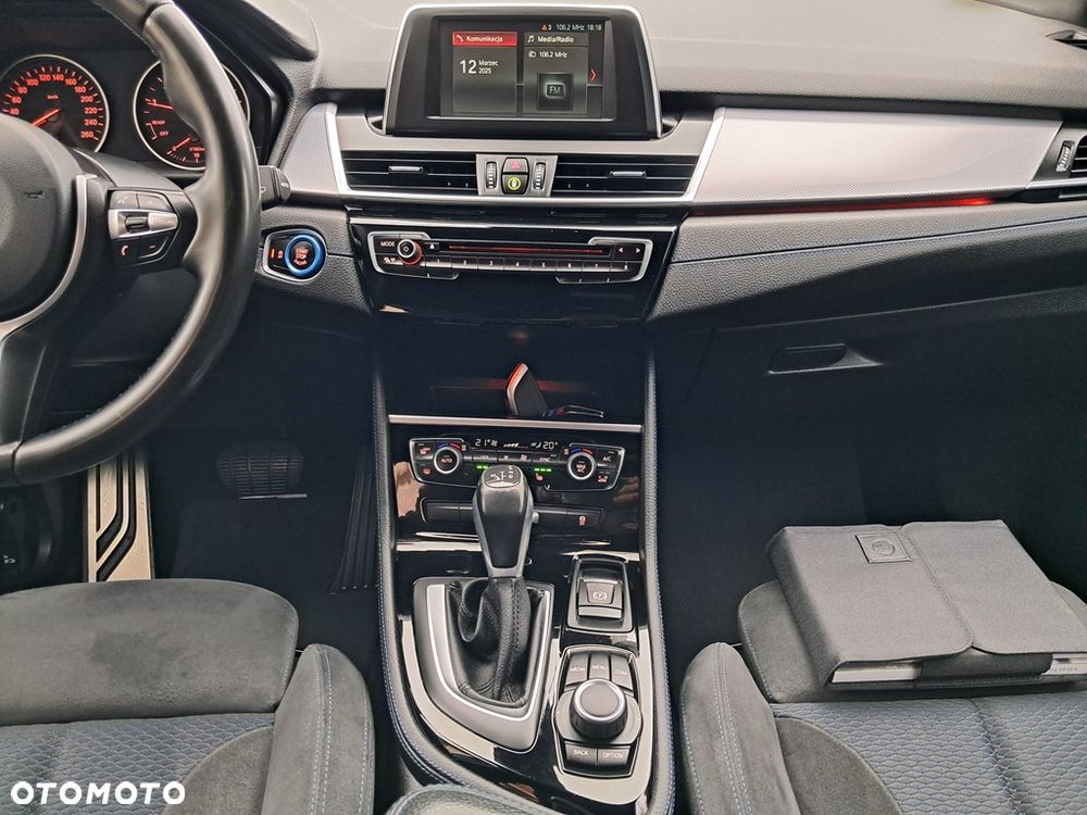 BMW Seria 2 218i M Sport - 22