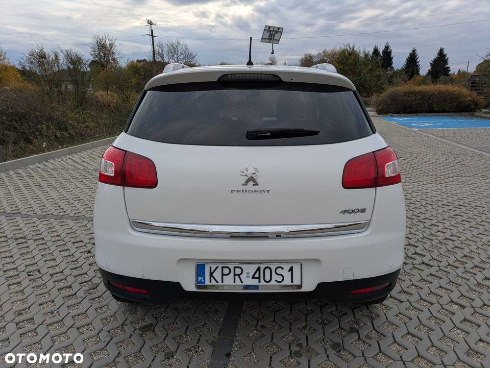 Peugeot 4008 - 4