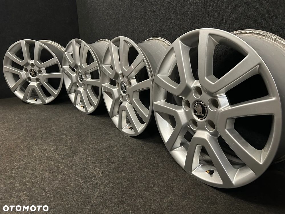 Alufelgi Skoda Yeti, Superb II, III, Octavia II, III 17 cali 5x112 4szt. Ładna! - 2