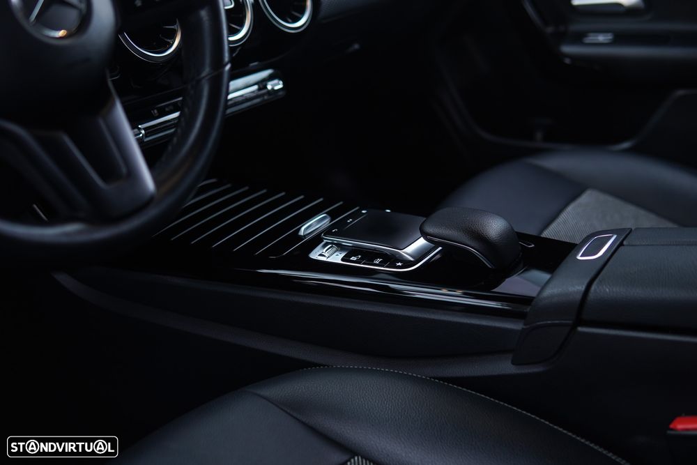 Mercedes-Benz CLA 180 d 7G-DCT Progressive - 53